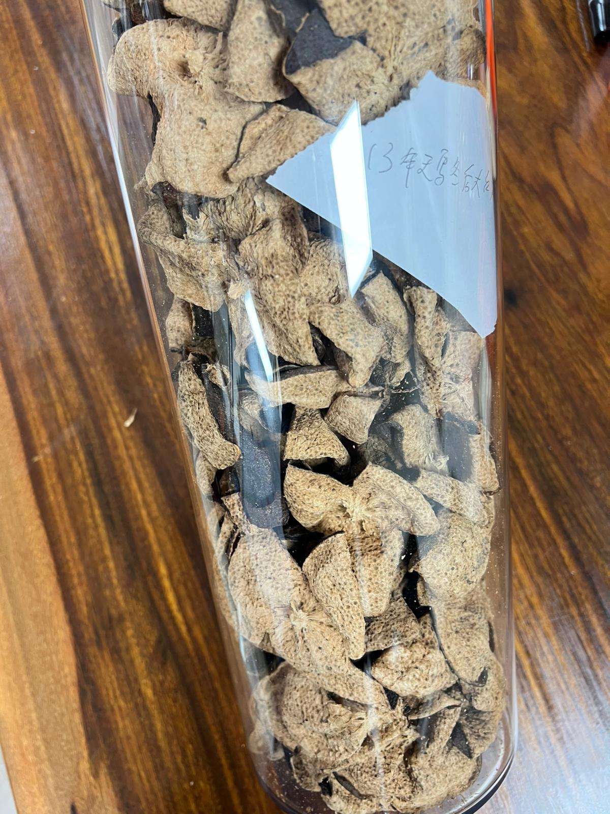 2013年天馬圈枝冬后大紅皮新會陳皮十三年(限購4兩)